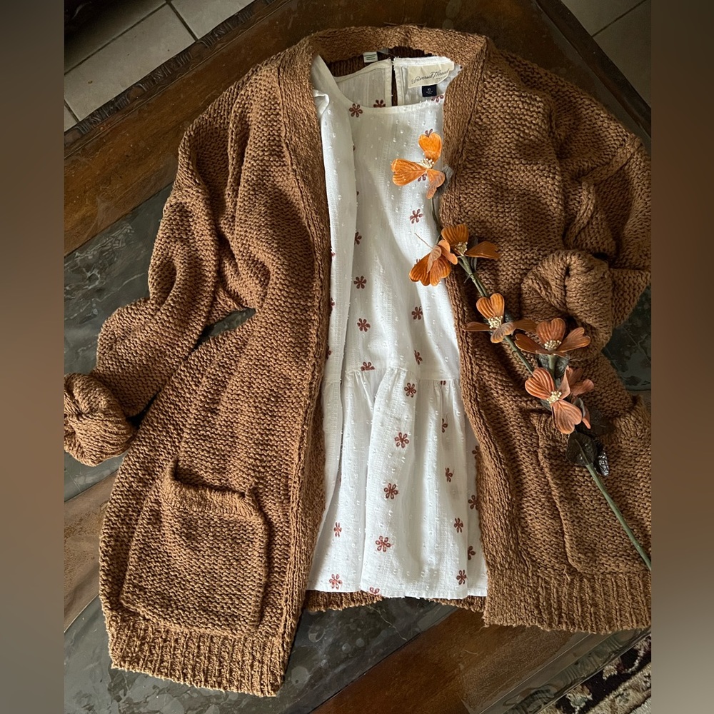 Universal Thread Blouse - image 3